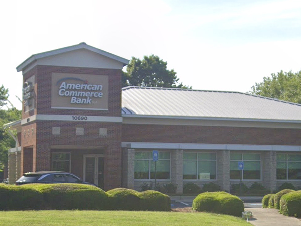 Commercial Bank & Banking Services in Johns Creek GA
